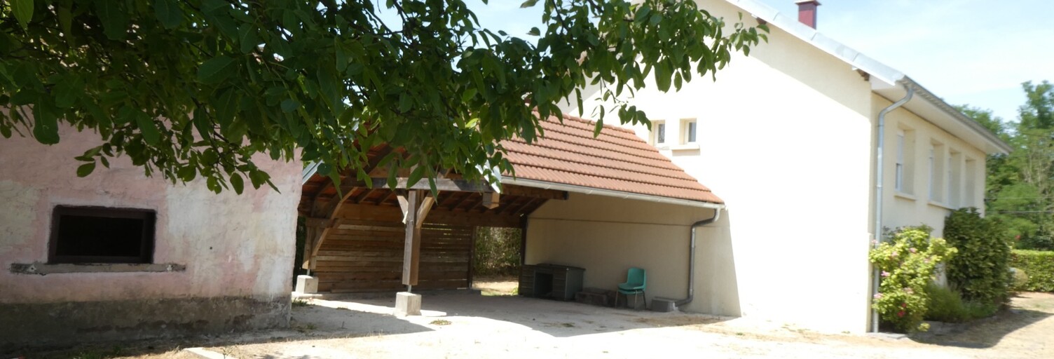 Maison 5 Pièces 100 m² à vendre à Fougerolles-Saint-Valbert (70220)