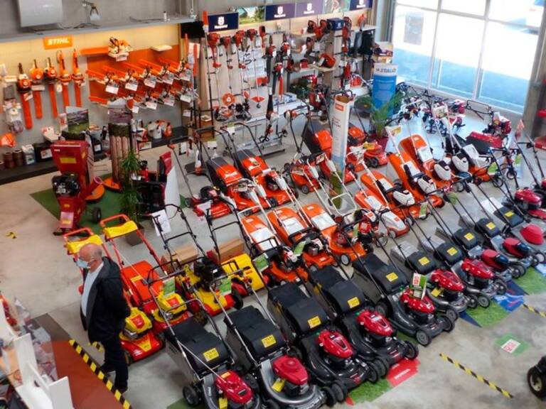 ENTREPRISE B2B À VENDRE – PME HISTORIQUE – EXCELLENTE RENTABILITÉ – AUVERGNE-RHÔNE-ALPES — photo 1