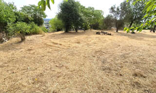 Terrain  1976 m² à vendre à Alès (30100)