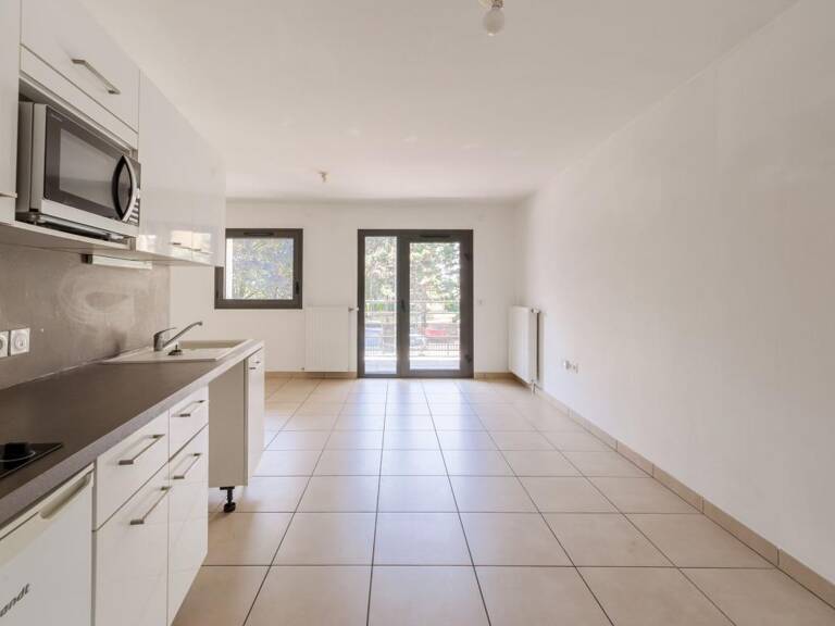 Villeurbanne La Doua – T1 bis - BALCON et PARKING EN SOUS SOL — photo 1