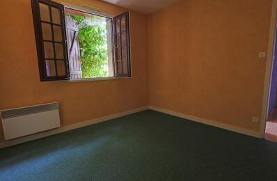 Maison - 107 m² - Isigny-le-Buat (50) — photo du bien