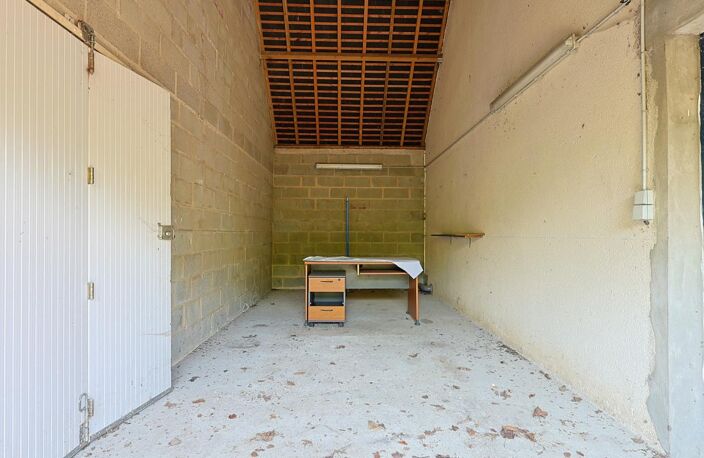 Maison - 107 m² - Isigny-le-Buat (50) — photo 5