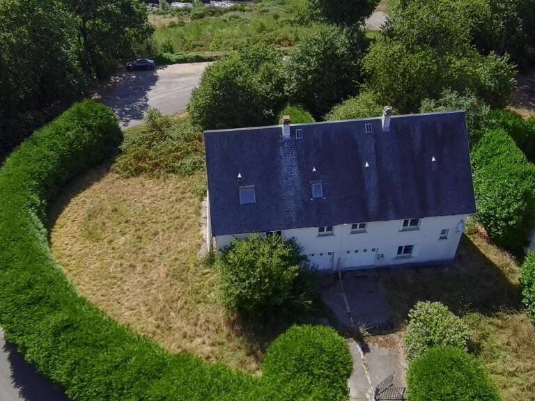 Maison - 142 m² - Isigny-le-Buat (50) — photo 1