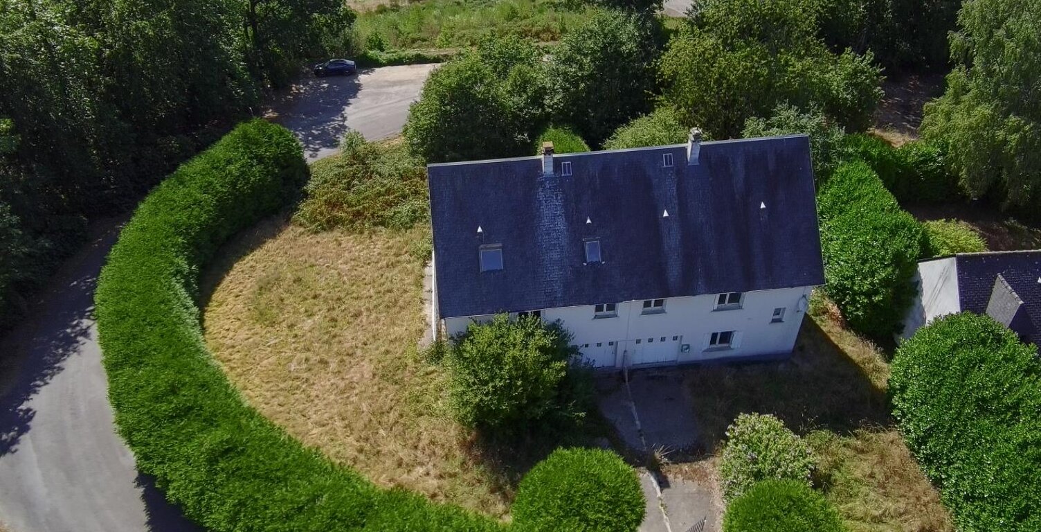 Maison - 142 m² - Isigny-le-Buat (50) — photo 1