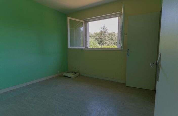 Maison - 142 m² - Isigny-le-Buat (50) — photo 4