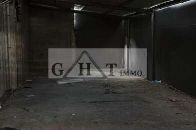 Local industriel  2449 €