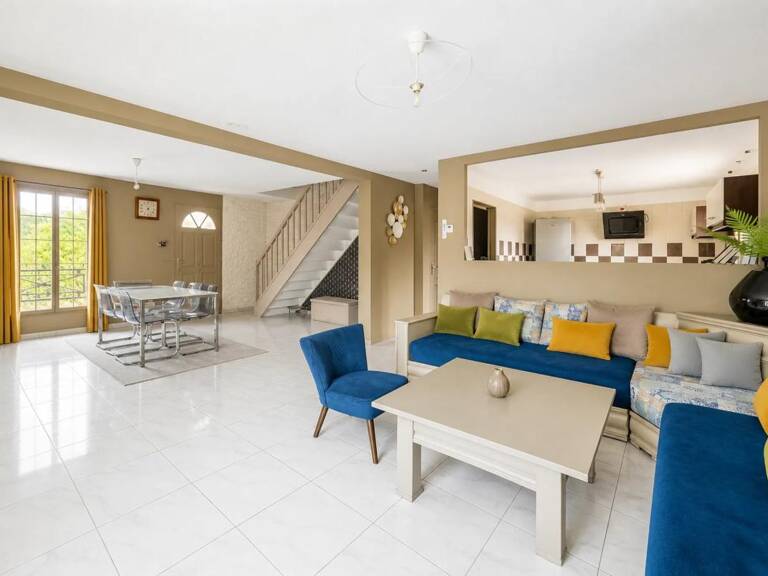 ​Le Val-d'Hazey : maison 124 m² avec jardin au calme, proche A13 — photo 1