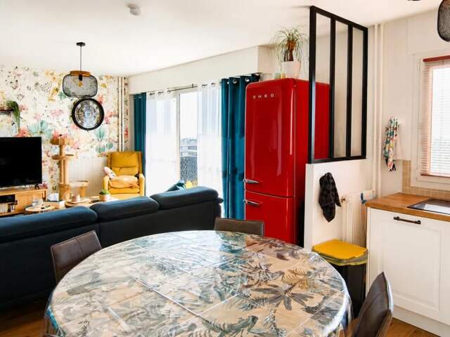 BEAUVAIS – Résidence Jeanne Hachette – Appartement F5 de 96,16 m — photo du bien