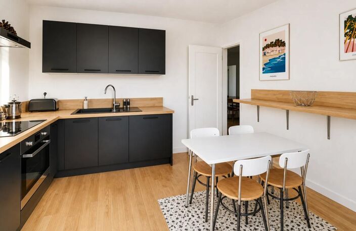 Immeuble de rapport: 3 lots loués: T5, T2, Studio avec 3 garages — photo 3