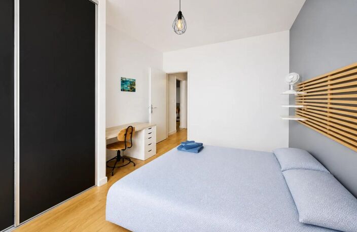 Immeuble de rapport: 3 lots loués: T5, T2, Studio avec 3 garages — photo 4