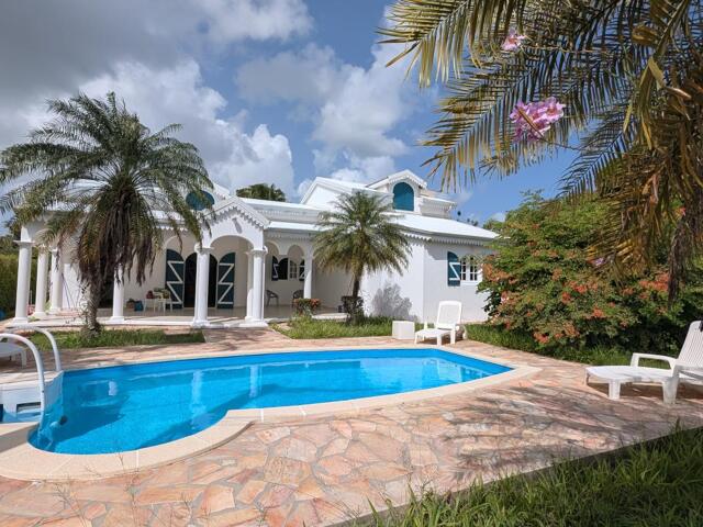 Maison proposé à Baie-Mahault