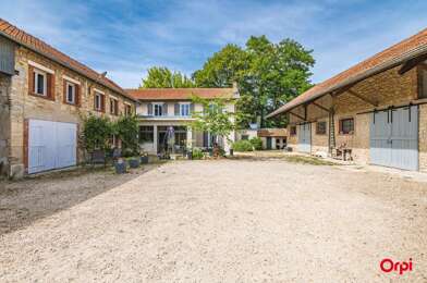 Maison 9 pièces 930000 €