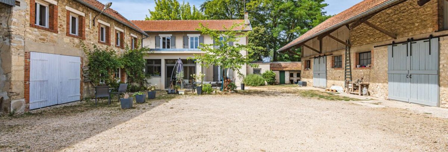 Maison 9 Pièces 265 m² à vendre à Muizon (51140)
