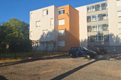 Appartement 4 pièces 646 €