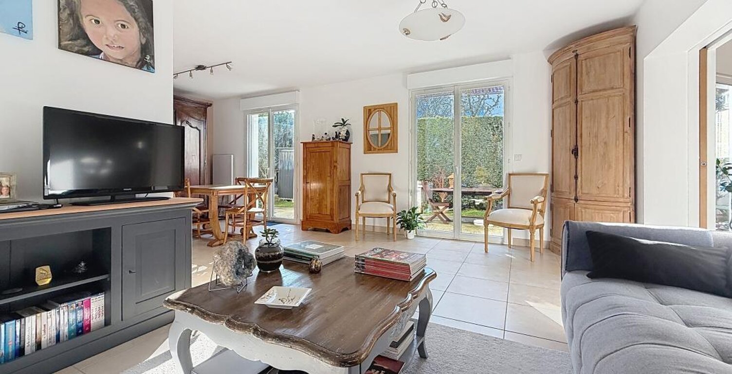 Maison À Vendre — photo 1