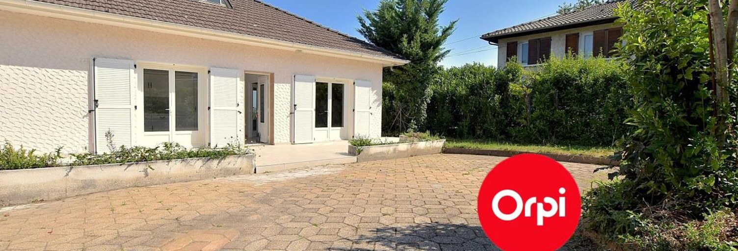 Maison 4 Pièces 123 m² à louer à Saint-Pierre-de-Chandieu (69780)