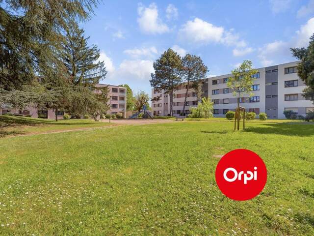 A Vendre - Appartement type 2 - Rez de chaussée sur parc — photo du bien