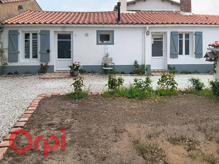 Maison en pierre bord de mer. Proche plage et lac de TANCHET — photo 1