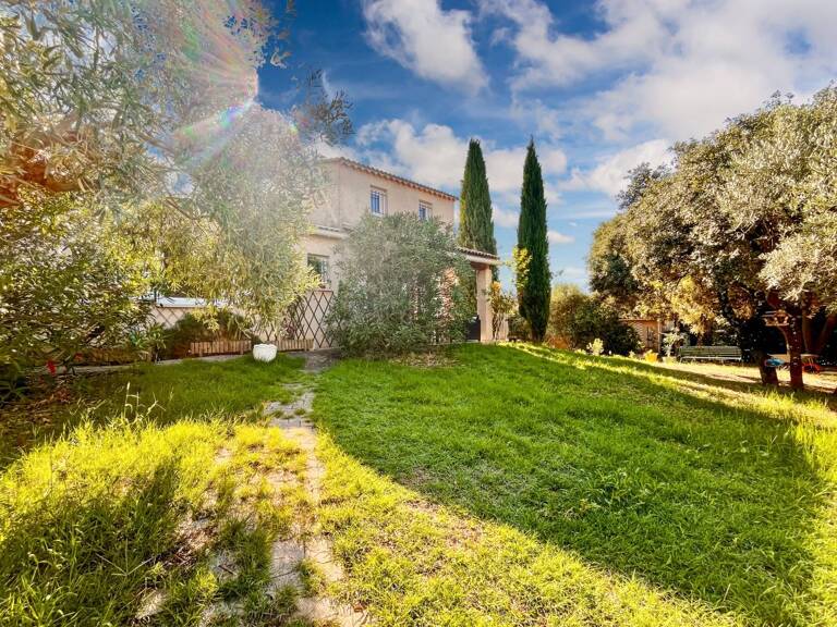 Uzès: Maison 5 ch avec piscine — photo 1