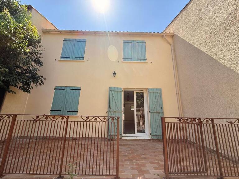 Maison À Vendre T4 avec jardin et garage — photo 1