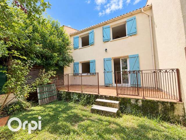 Maison À Vendre T4 avec jardin et garage — photo du bien