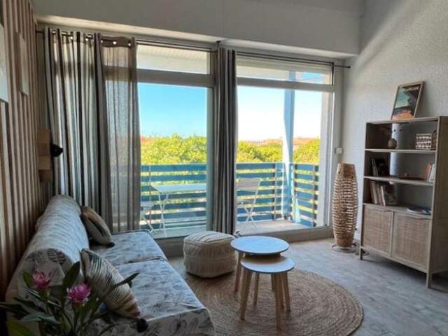 Appartement À Vendre — photo du bien