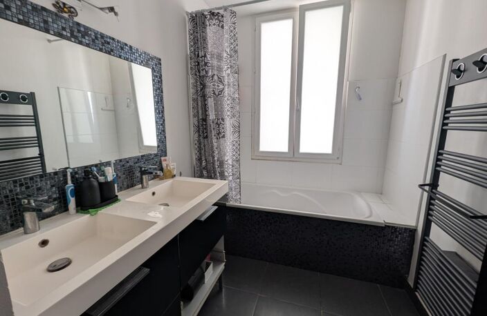 Appartement À Vendre — photo 4