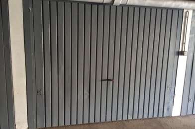 Garage  110 €