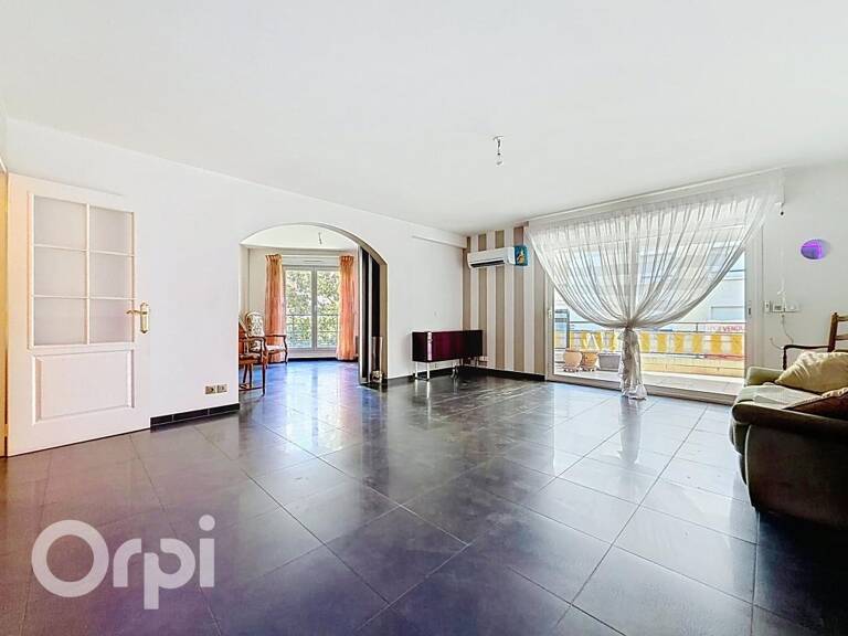 Appartement À Vendre — photo 1