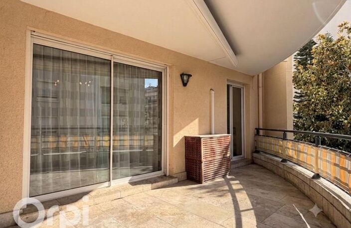 Appartement À Vendre — photo 4
