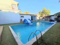 À Vendre : Garage piscine cuisine d'été extérieur de plus de 1100 m² + F3 — photo 3