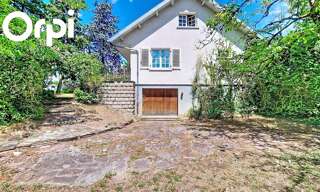 Maison 7 Pièces 167 m² à vendre à Lezoux (63190)
