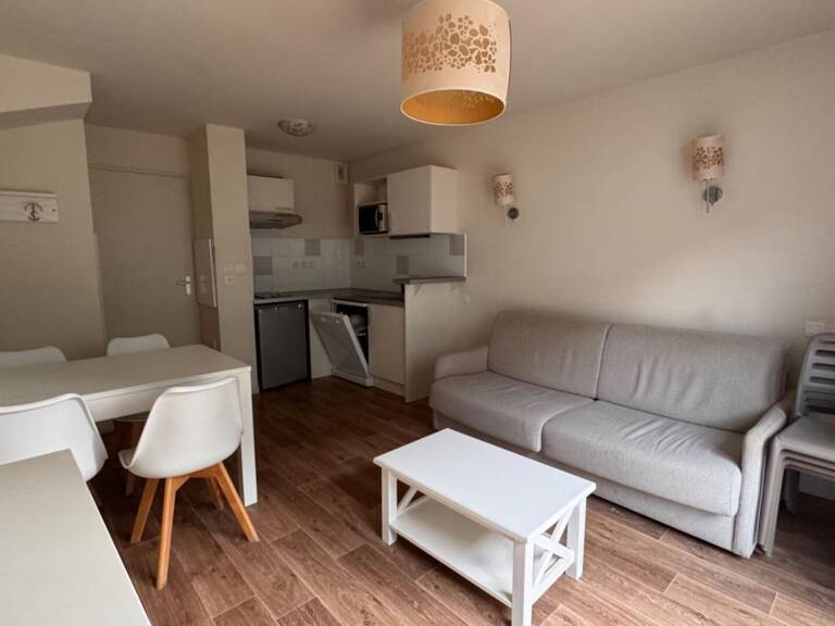Appartement  2 pièce(s) meublé de 39.5 m2 bord de mer — photo 1