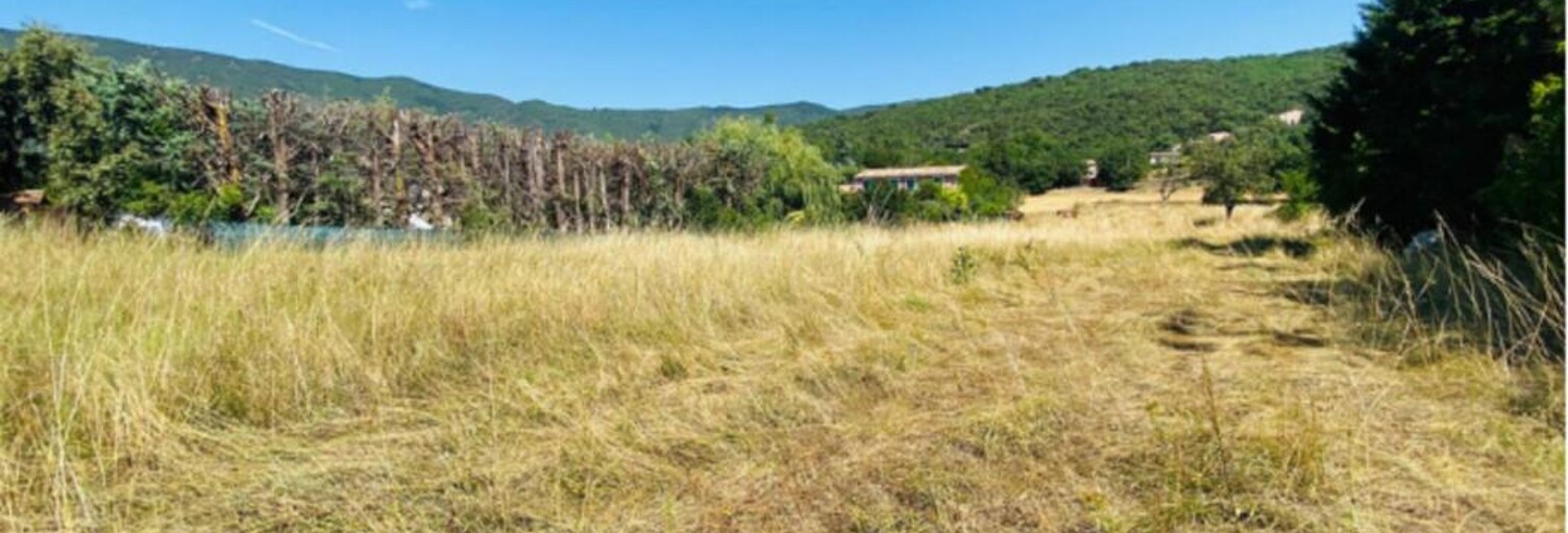 Terrain  982 m² à vendre à Le Brusquet (04420)