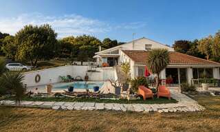 Maison 6 Pièces 310 m² à vendre à Saint-Dizant-du-Gua (17240)