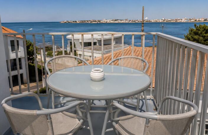 Vu mer panoramique ? Appartement T2 avec terrasse, parking et cave — photo 2
