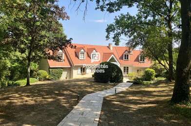 Maison 9 pièces 680000 €