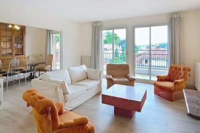 Appartement 5 pièces 367500 €