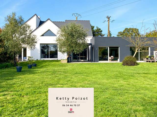 EXCLUSIVITE - Nouveauté Belle Maison Familiale Petit Mars 6 pièce(s) - 143 m2 au sol - Espace Piscine Intérieure 82 M2 — photo du bien