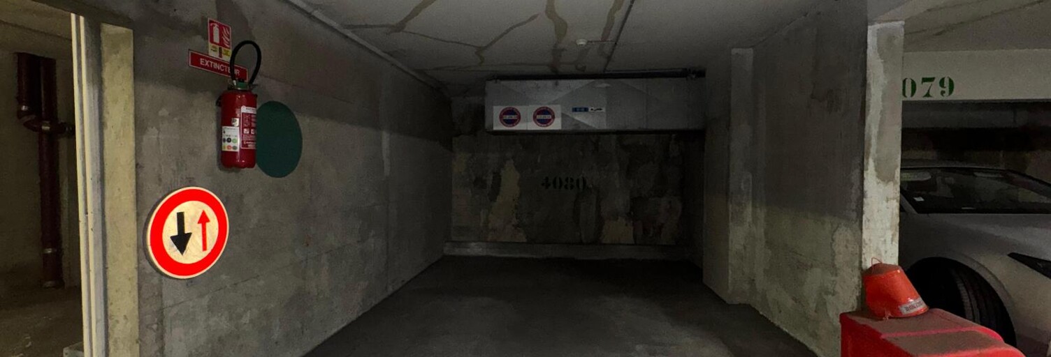 Garage   m² à louer à Toulouse (31000)