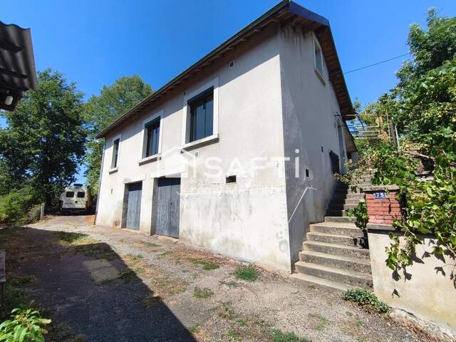 Ancienne ferme avec grange, dépendances et plus de 3 hectares de terrain ! — photo du bien