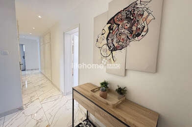 Appartement 5 pièces 220000 €