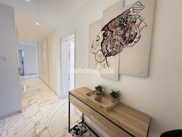 Appartement T5 en bon état — photo du bien