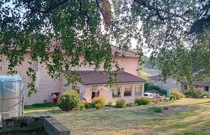 Maison 7 pièces 152 m² · à La Ville · 152 m² · 123 000 €