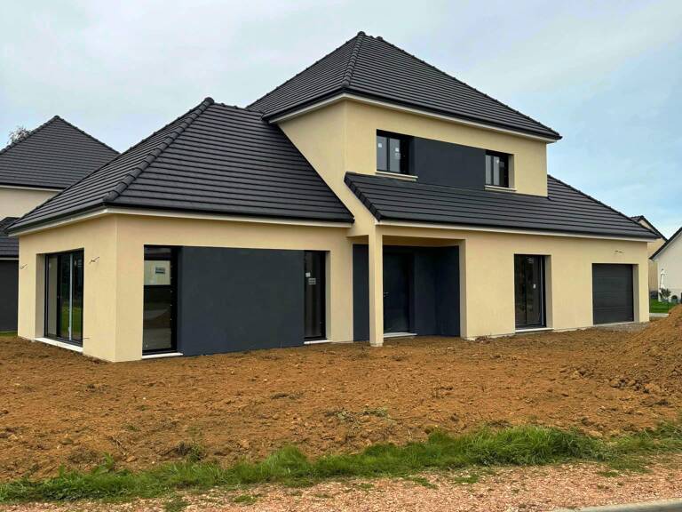 A VENDRE MAISON A LA VAUPALIERE — photo 1