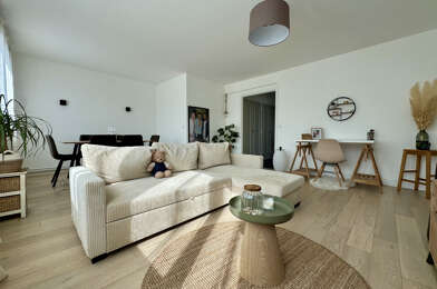 Appartement 3 pièces 158250 €
