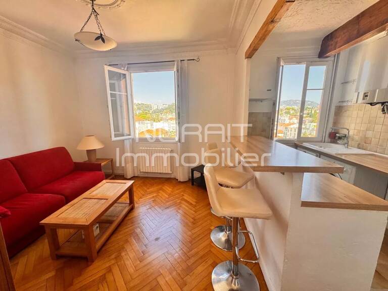 2 PIECES - ETAGE ÉLEVÉ - AU CALME — photo 1