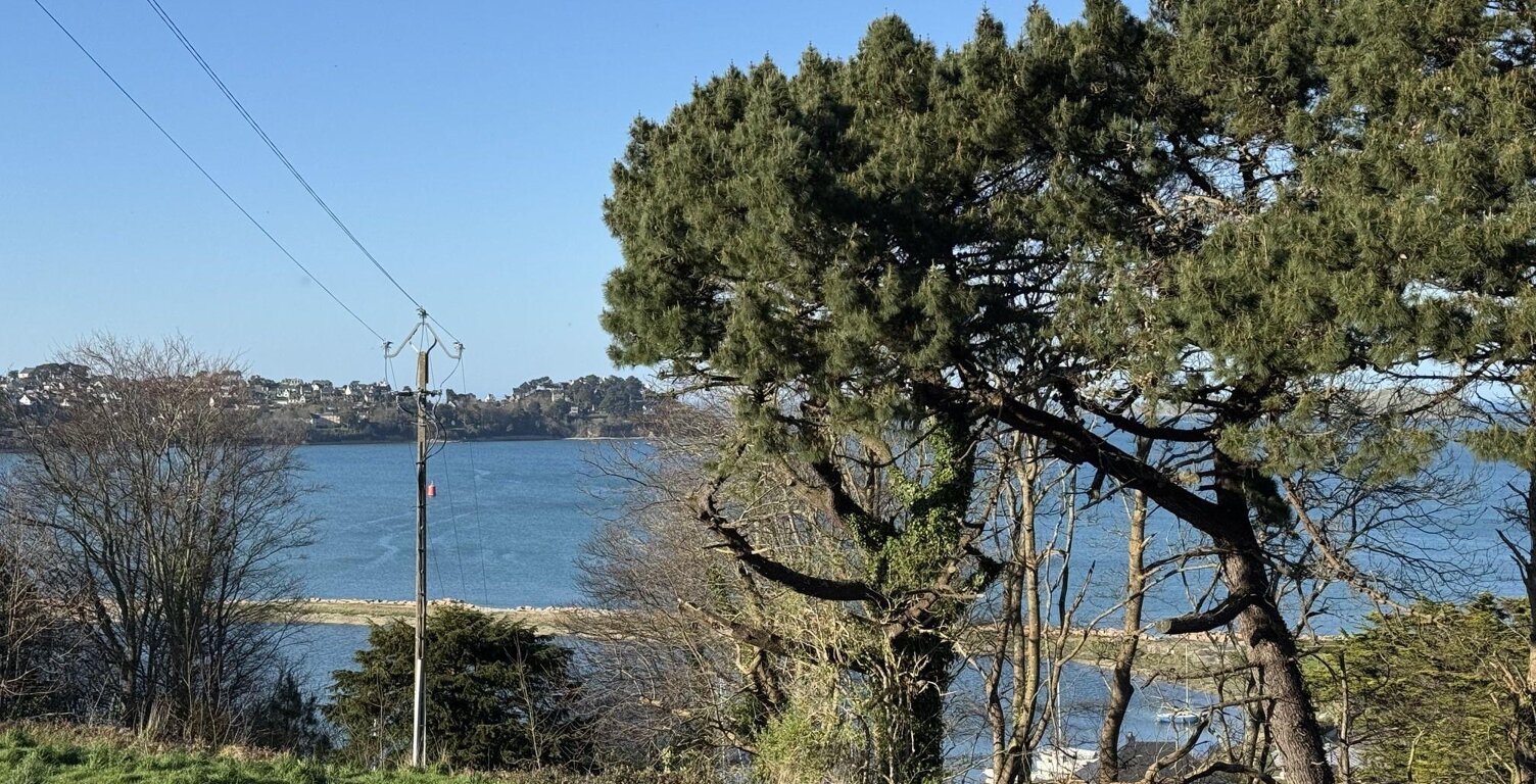 Terrain constructible - 1021m² - Louannec — photo 1