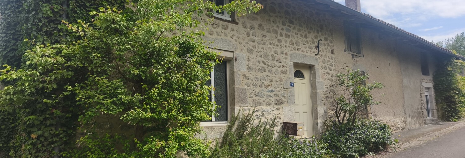 Maison 5 Pièces 150 m² à vendre à Saint-Gérons (15150)