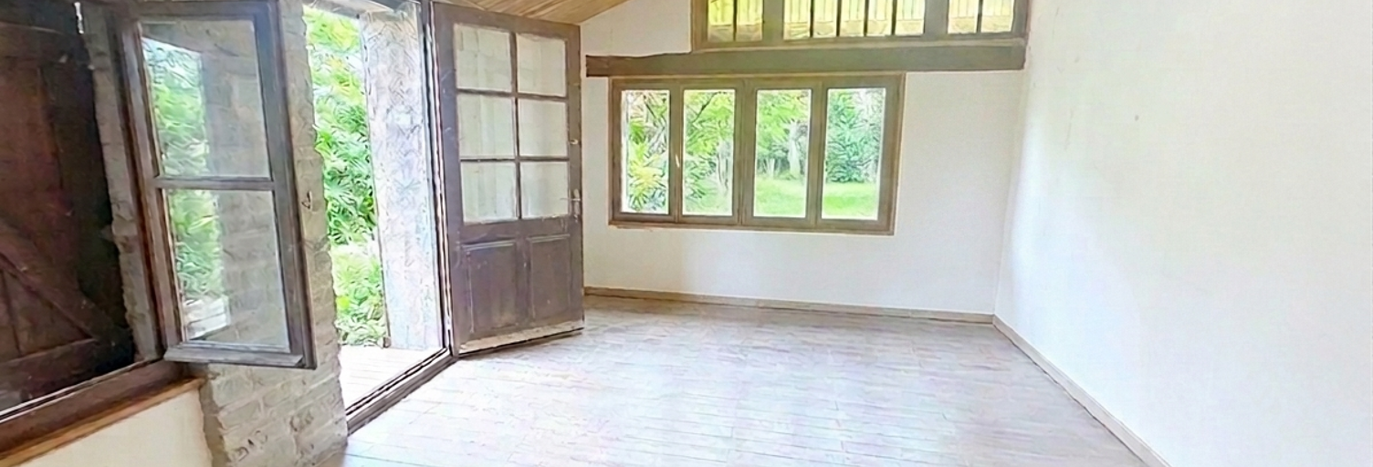 Maison 5 Pièces 118 m² à vendre à Saint-Jean-du-Bruel (12230)